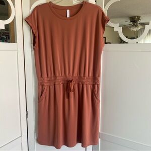 STYLUS Orange Mini Dress Short Sleeve Crew Neck